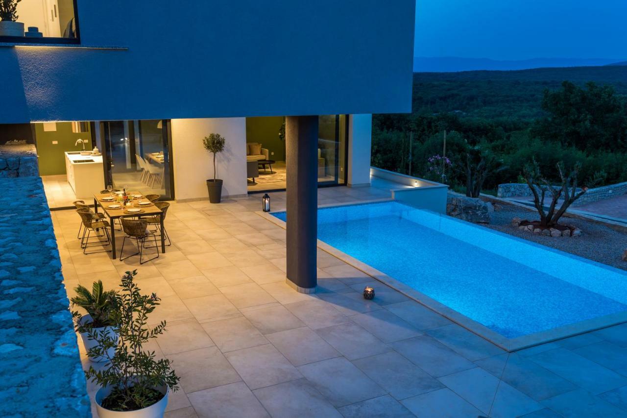 Villa Silente Salatic ภายนอก รูปภาพ