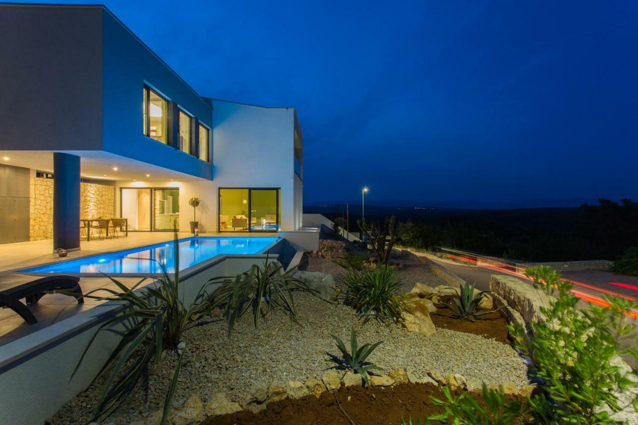 Villa Silente Salatic ภายนอก รูปภาพ