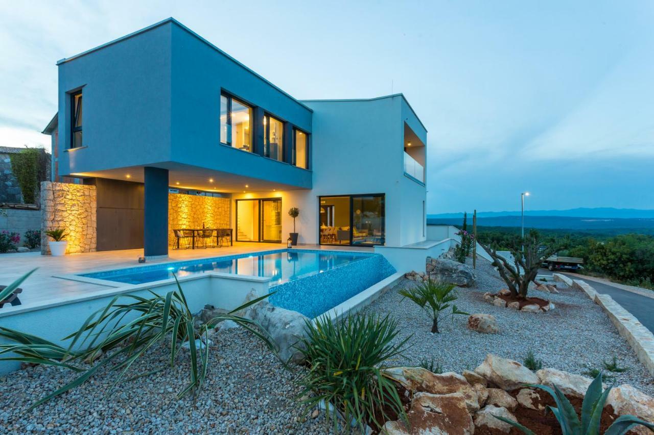 Villa Silente Salatic ภายนอก รูปภาพ