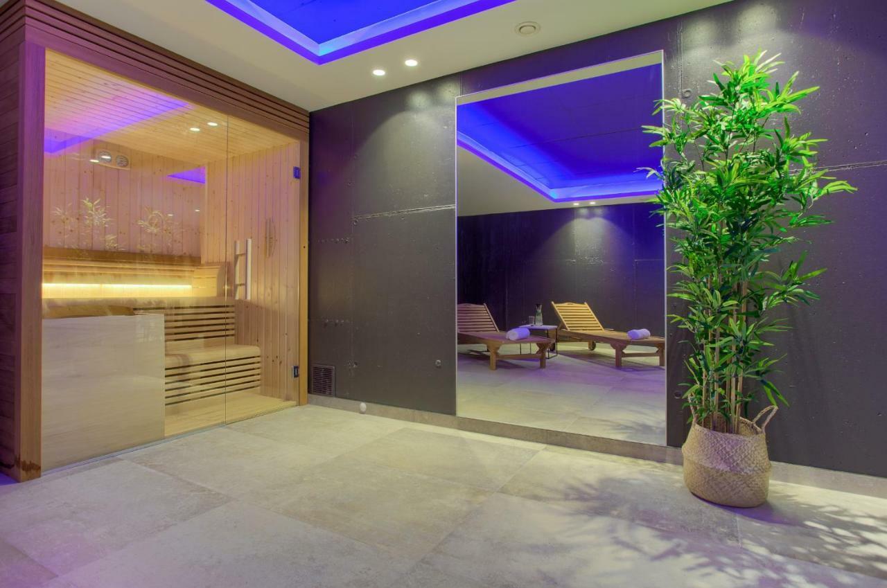Villa Silente Salatic ภายนอก รูปภาพ