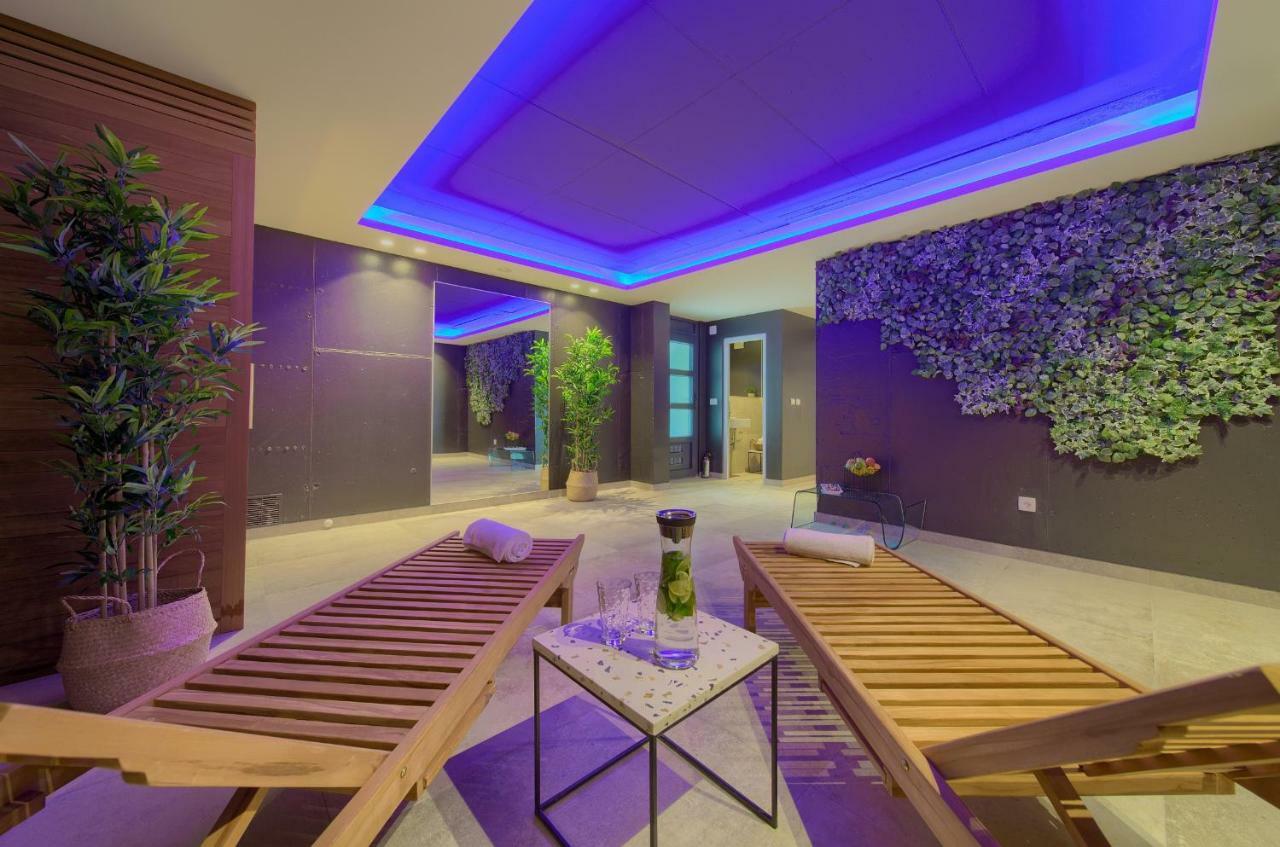 Villa Silente Salatic ภายนอก รูปภาพ